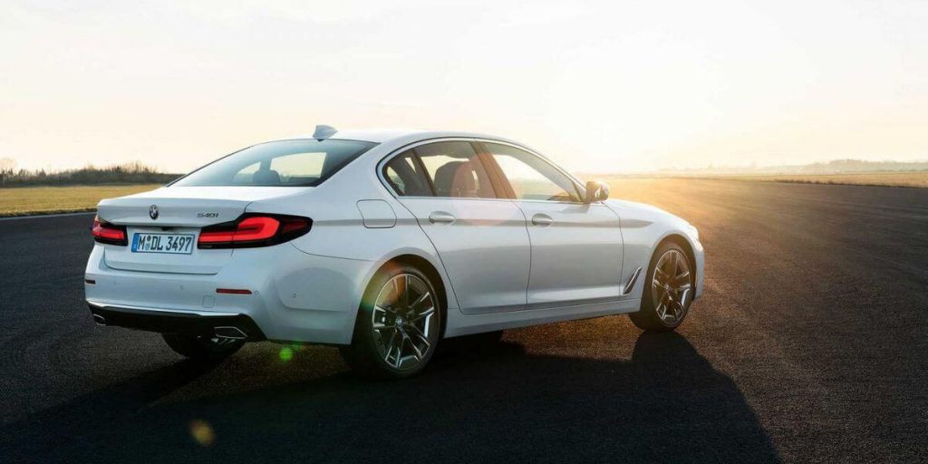 BMW 5 Series facelift back