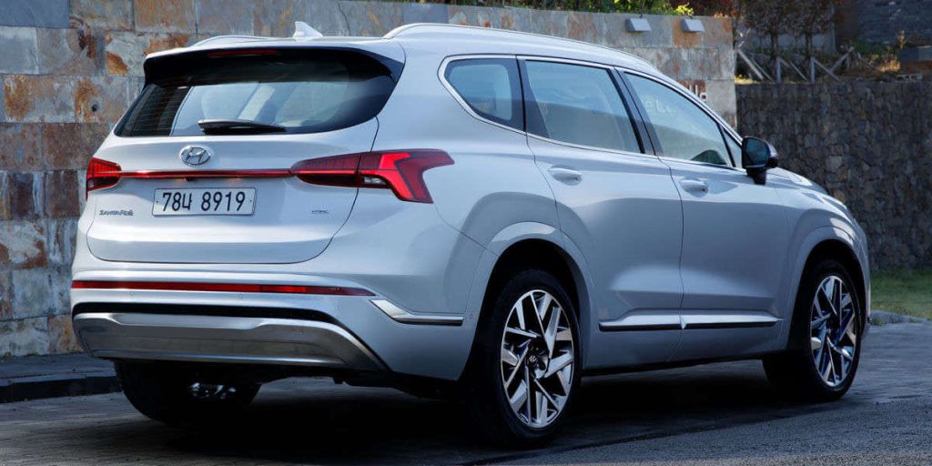 Hyundai Santa FE facelift back