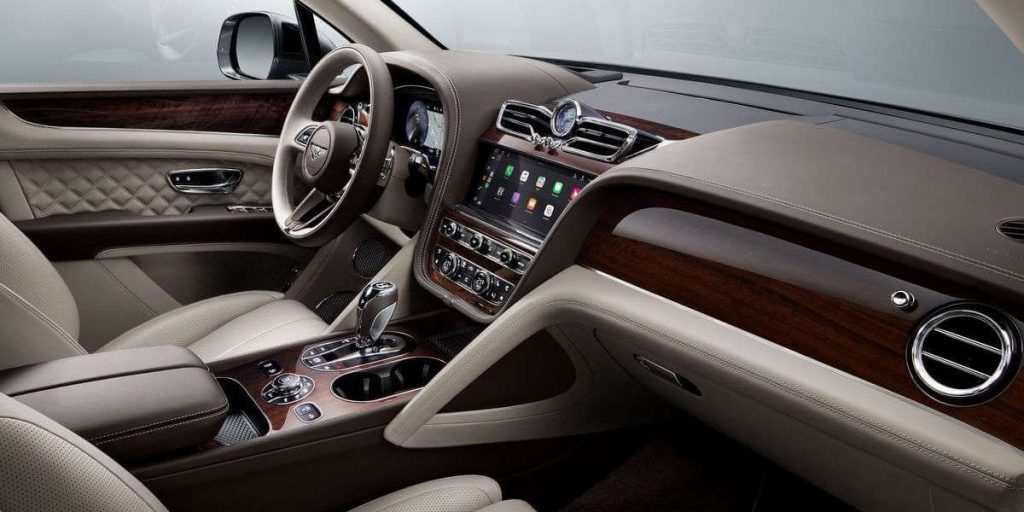 Bentley Bentayga 2021 interior