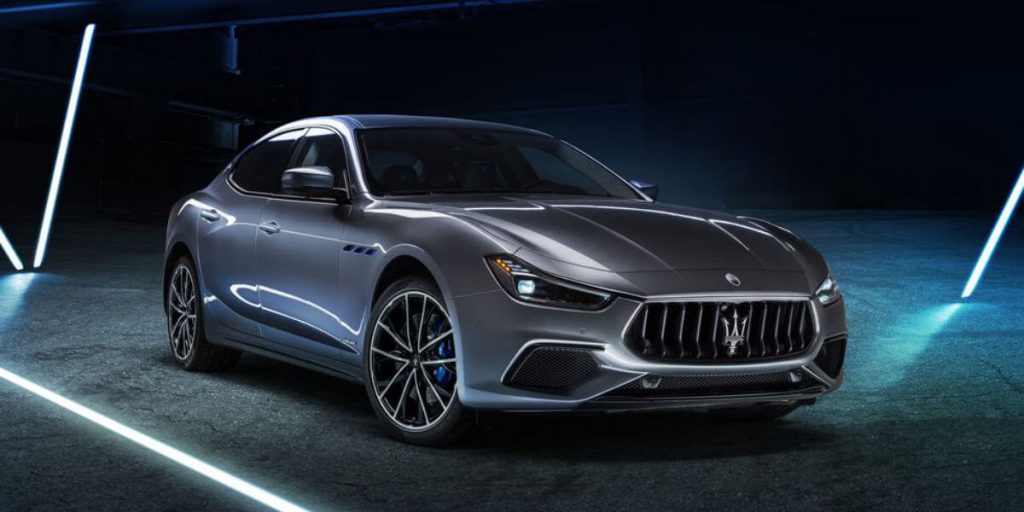 Maserati Ghibli Hybrid front
