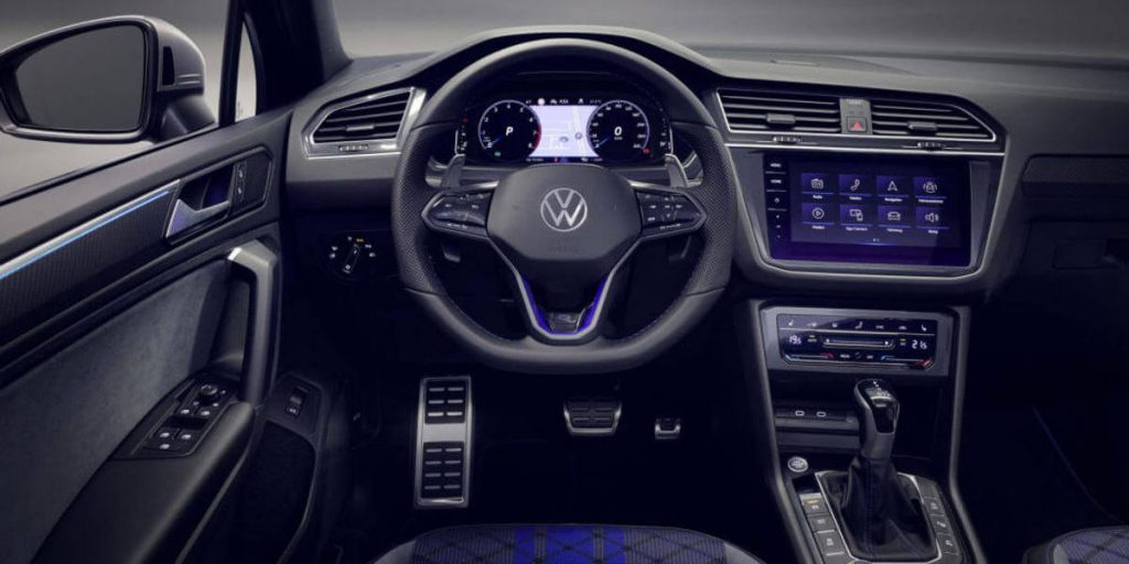 2021 Volkswagen Tiguan R interior