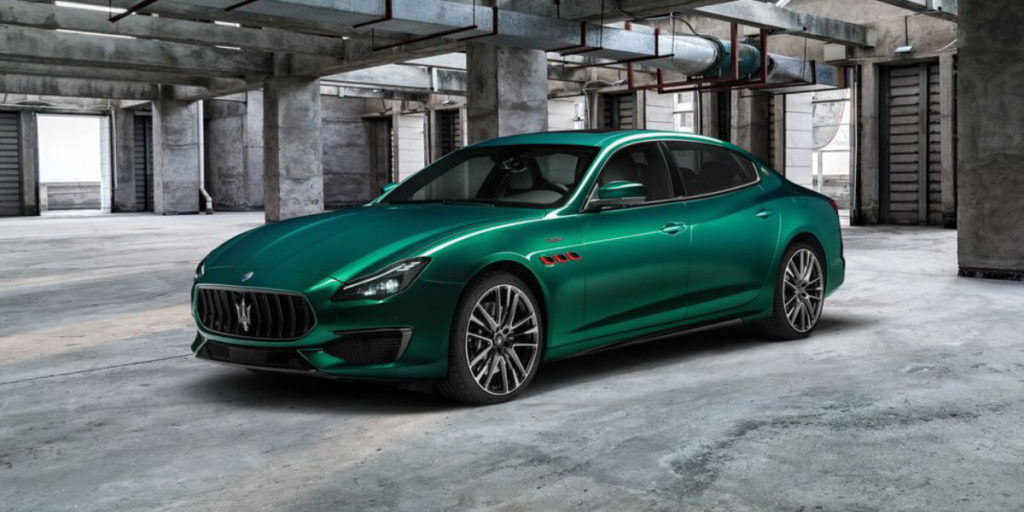 2021 Maserati Quattroporte Trofeo side