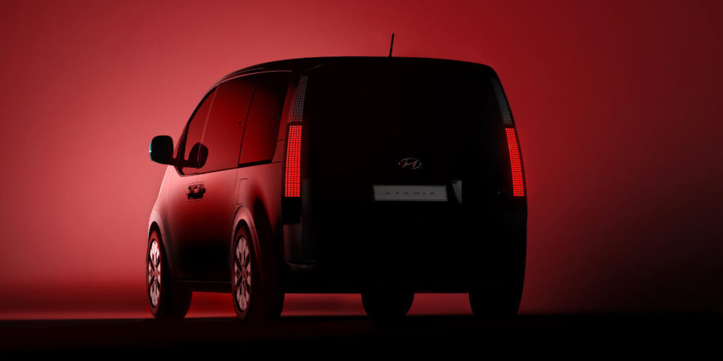 Hyundai STARIA