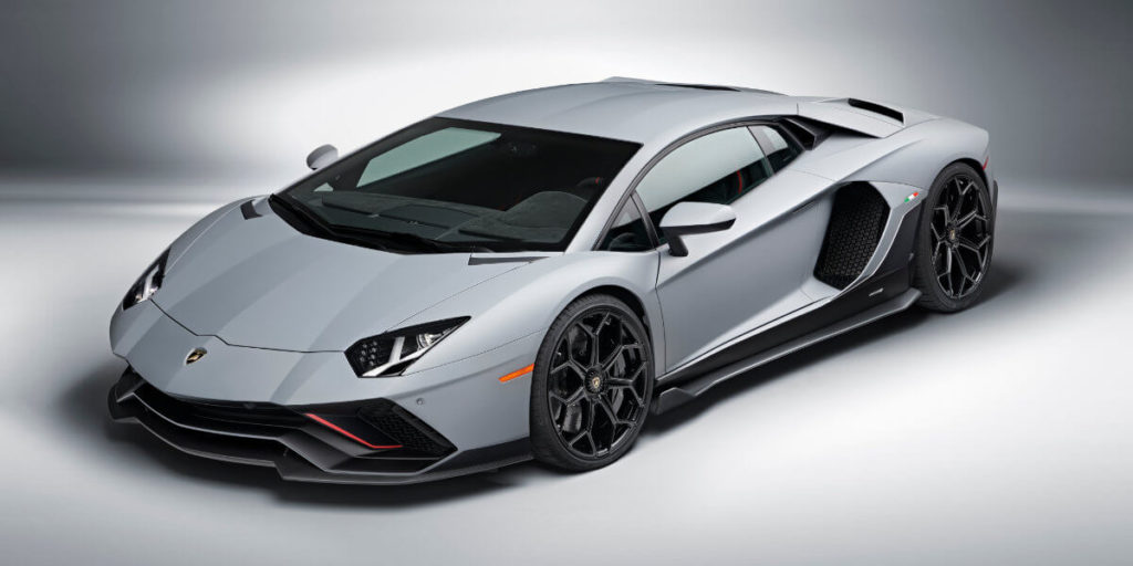 Lamborgini LP 780-4 Ultimae Aventador