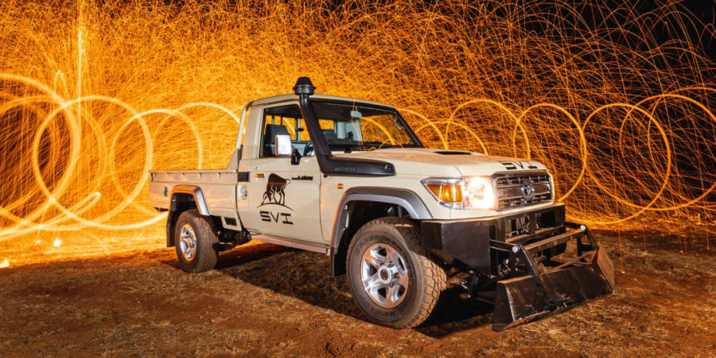 SVI anti-riot hydraulic scraper for Land Cruiser 79