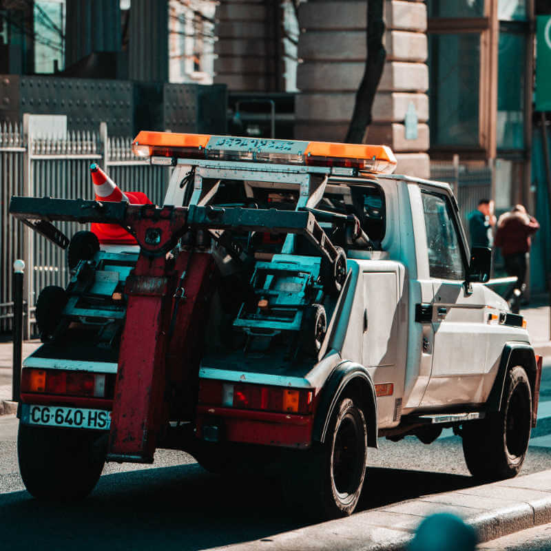 How To Tow A Vehicle In An Emergency