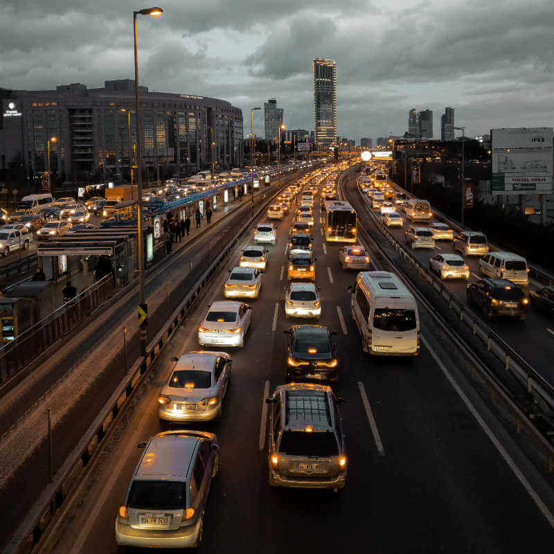 How To Reduce Stress In Heavy Traffic