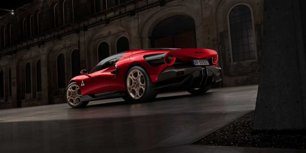 Alfa Romeo 33 Stradale